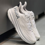 کتونی پیاده رویی هوکا Hoka clifton9 - Image 3