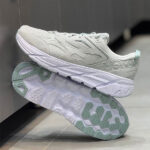 کتونی پیاده رویی هوکا Hoka one one clifton - Image 4