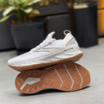 کتونی رانینگ بروکس BROOKS LEVITATE - Image 3