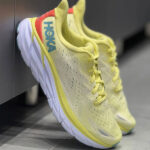 کتونی پیاده رویی هوکا Hoka clifton 8 - Image 3