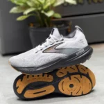 کتونی رانینگ بروکس brooks gycerin 21 - Image 4