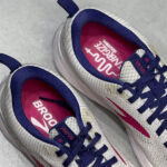 کتونی پیاده روی بروکس brooks revel 5 - Image 7