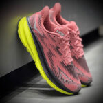 کتونی طبیعت گردی هوکا hoka clifton 9 gore tex - Image 3