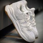 کتونی کژوال نیوبالانس new balance 5740 - Image 3