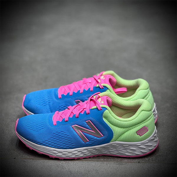 کتونی پیاده روی نیوبالانس new balance fresh foam arishi v 2