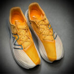 کتونی رانینگ نیوبالانس new balance fuelcell rebel v2 - Image 3