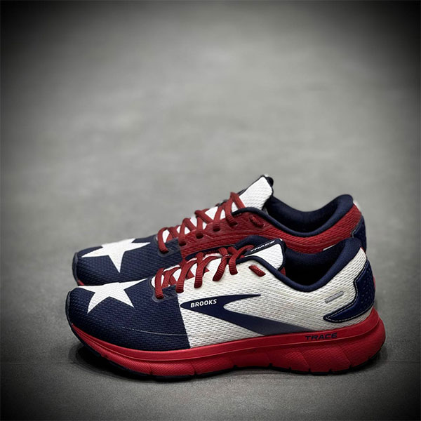 1 کتونی رانینگ بروکس BROOKS trace 2