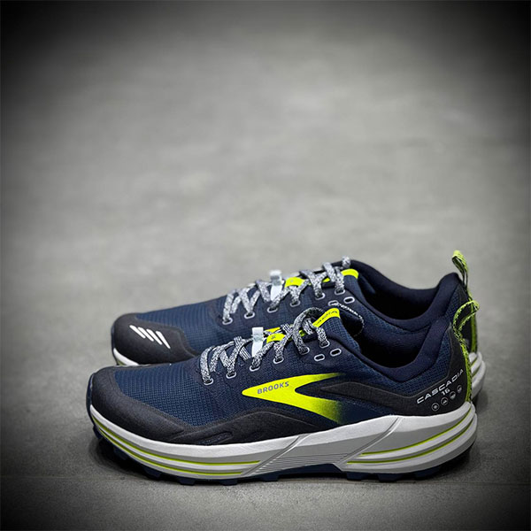 1 کتونی طبیعت گردی و پیاده رویی بروکس brooks cascadia 16