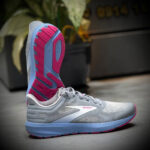 کتونی رانینگ بروکس brooks launch 6 - Image 3