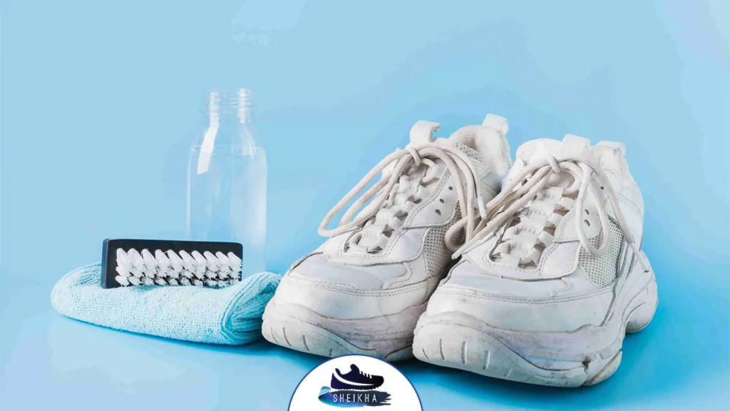 کتونی سفید با چی تمیز کنیم؟.