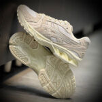 کتونی رانینگ آسیکس asics gel kayano 14 - Image 3