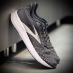 کتونی رانینگ بروکس brooks hyperion tempo