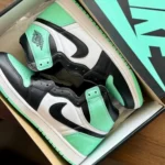 نایک ساقدار جردن Nike Air Jordan 1 High OG - Image 9